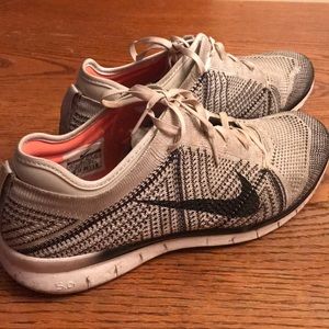 Nike Free Tr flyknit